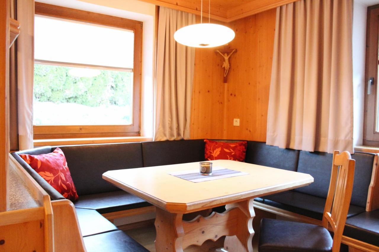 Appartement Pitztal-Hochzeiger Inclusive Pitztal-Sommer Card イェルツェンス エクステリア 写真