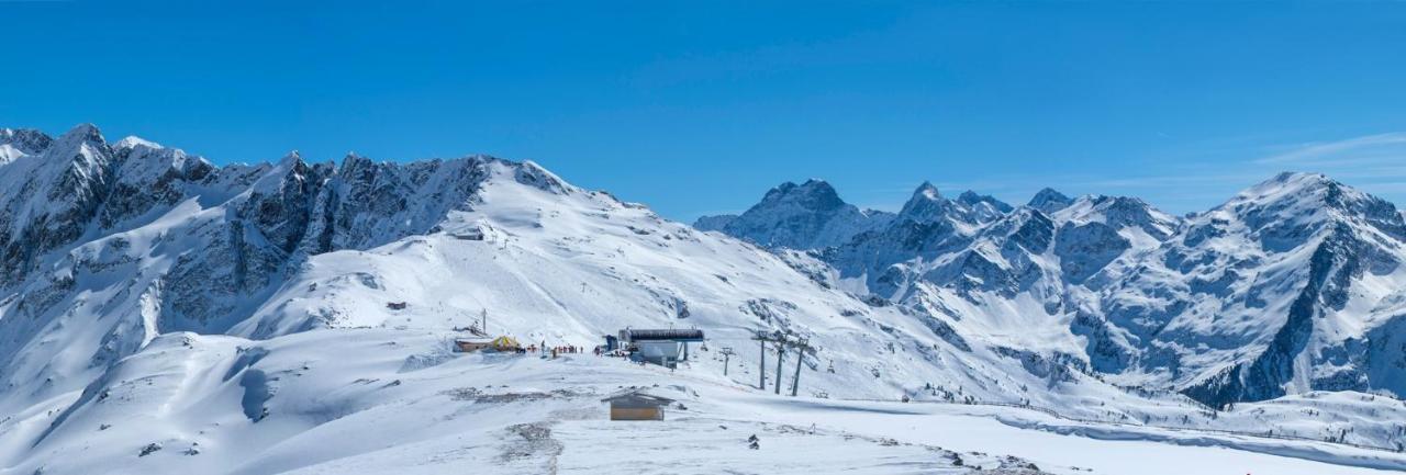 Appartement Pitztal-Hochzeiger Inclusive Pitztal-Sommer Card イェルツェンス エクステリア 写真